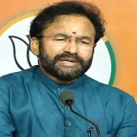 Union Minister kishan reddy responds to ED notices to MLC Kavitha
