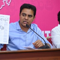 It's Modi summons, says KTR on ED notice to Kavitha