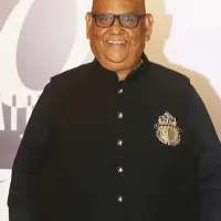 PM Narendra Modi mourns Satish Kaushiks untimely demise