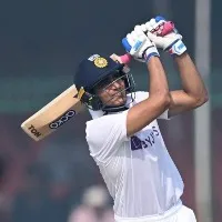 India take that first session with 93 runs
