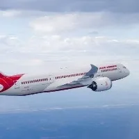 US citizen caught smoking in Air India London Mumbai flight trying to open door