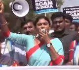 ysrtp president sharmila arrested by the police in delhi