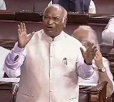 Mallikarjuna Kharge satires on BJP and Modi