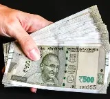 Center hikes DA for central govt employees