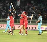 Telugu Warriors wins CCL title
