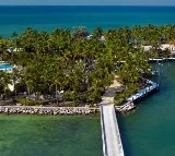 This private island in Florida costs Rs 1800 cr has 98 foot pool