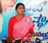 In fight against KCR, Sharmila reaches out to BJP, Cong leaders