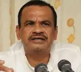 I am not changing party says Komatireddy