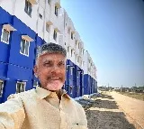 Chandrababu Naidu's selfie challenge to Jagan