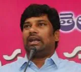 Bandi Sanjay is illiterate says Balka Suman