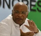 Mallikarjun Kharge telephones Stalin