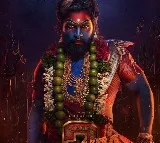 Allu Arjun special look in Pushpa 2 out bow