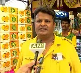 Pune businessman sells Mangoes on EMI
