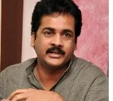 actor sivaji slams pawan kalyan and praises ys jagan