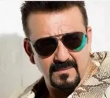 Sanjay Dutt injured in shooting