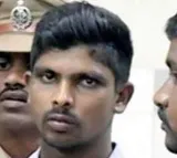 Kodikathi sreenu starilised kodikathi twice before attacking Jagan