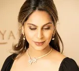 Upasana donates her ear rings