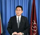 Japanese PM uninjured after explosion at public event, suspect arrested