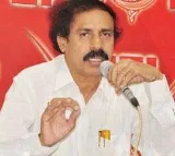 CPI Ramakrishna asks Jagan should respond on Viveka case