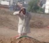 UP Cong leader arrested, expelled from party for putting Tricolour on Atiq's grave