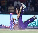 Delhi Capitals bowlers rattles KKR batters
