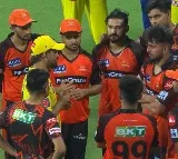 MS Dhoni surrounded by bunch of SRH youngsters in Chepauk