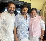Ali and his brother Khayyum met Chiranjeevi on Ramadan day