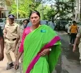 Pushed policemen in self-defence, says YS Sharmila