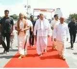 AP Governor visits Tirumala