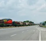 Heavy Traffic jam At Srikakulam District Palasa National Highway