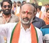 Bandi sanjay writes to CM KCR over JPS regularisation