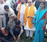 MP Sushil Kumar chased three chain snatchers successfully