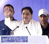 Mayavati calls BSP cadre to fight in Telangana elections