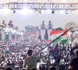 Priyanka Gandhi hits out at KCR over 'unkept promises'
