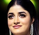 Dimple Hayathi Special