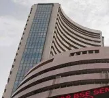 Sensex Nifty end flat on fag end selling