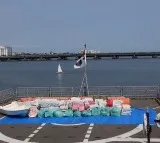 Drugs Worth 12000 Crore rupees Seized From Ship Along Kerala Coast and Pakisthan Man Detained