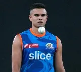Arjun Tendulkar bitten by stray dog
