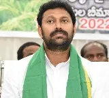 MP Avinash reddy skips CBI once again returns to Pulivendula