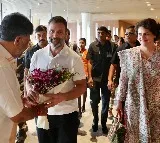 Rahul Gandhi, Priyanka arrive in Bengaluru for swearing-in ceremony