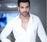 John Abraham dubs Ravi Teja-starrer 'Tiger Nagawara Rao' teaser