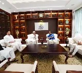 bihar cm nitish kumar meets arvind kejriwal in his residence in delhi