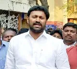 CBI officials arrive at vishwabharati hospital in kurnool speculation rife over avinash arrest