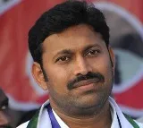 CBI officers sending updates from Kurnool to Delhi head quarters in YS Avinash Reddy issue