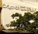 Vijayamma visits Kurnool Avinash Reddy mother