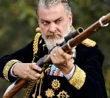 RRR Ray Stevenson no more SS Rajamouli junior NTR pays tribute