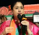 vijayashanthi fires on BRS Party