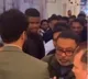 Salmans bodyguards pushes vicky kaushal away during iifa event in abudhabi