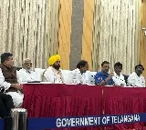 Kejriwal and Bhagwant Mann met CM KCR