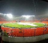 Rain interrupts IPL final between Gujarat Titans and Chennai Super Kings